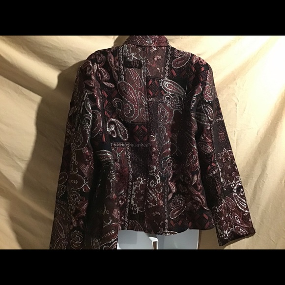 NWOT Christopher& Banks tapestry jacket - Picture 2 of 3